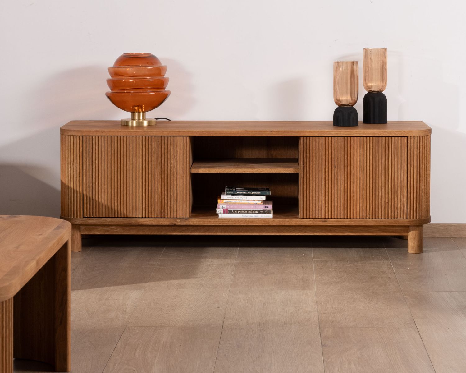 Meuble télé 150 cm 2 portes en chêne huilé style rétro "Winton"