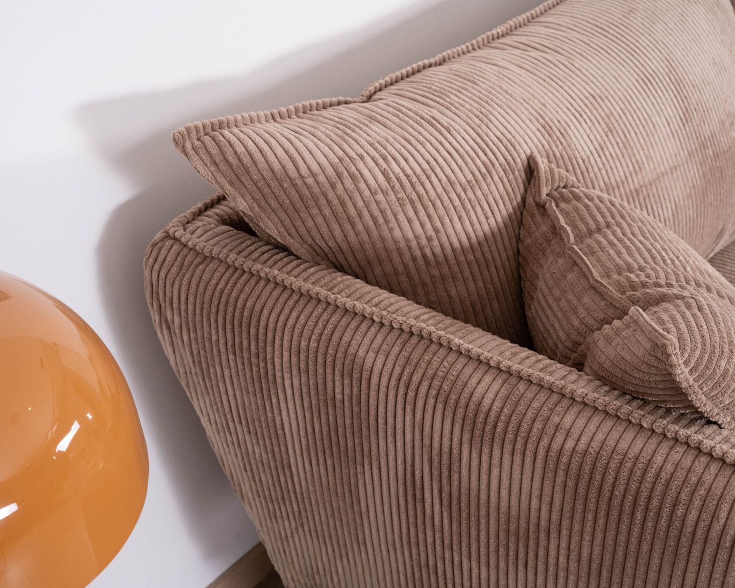 Canapé 3 places en velours côtelé camel "Hasting"