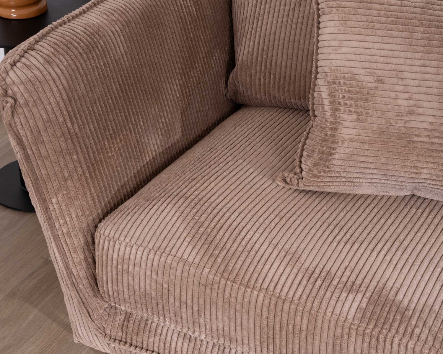 Canapé 3 places en velours côtelé camel "Hasting"