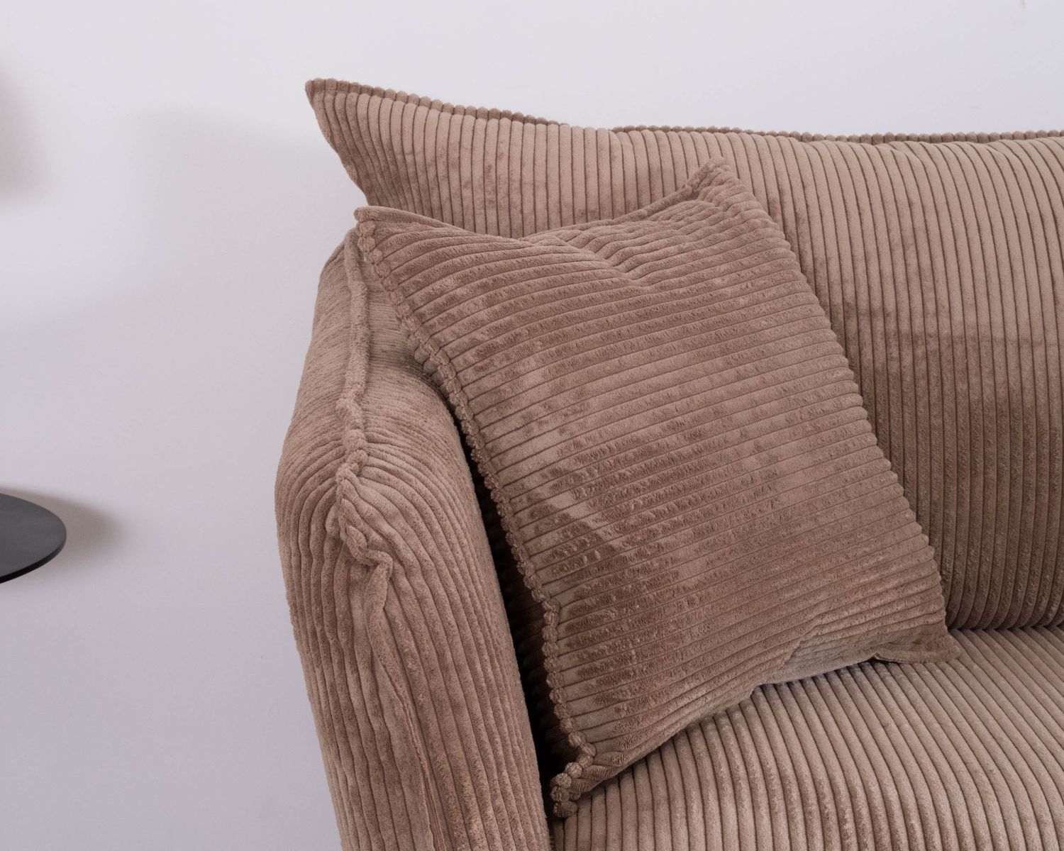 Canapé 3 places en velours côtelé camel "Hasting"