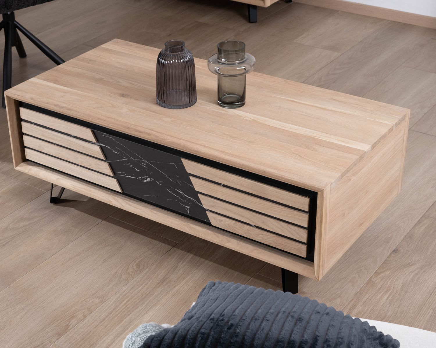 Table basse rectangulaire 1 tiroir en chêne blanchi et façade décor effet marbre "Storia"