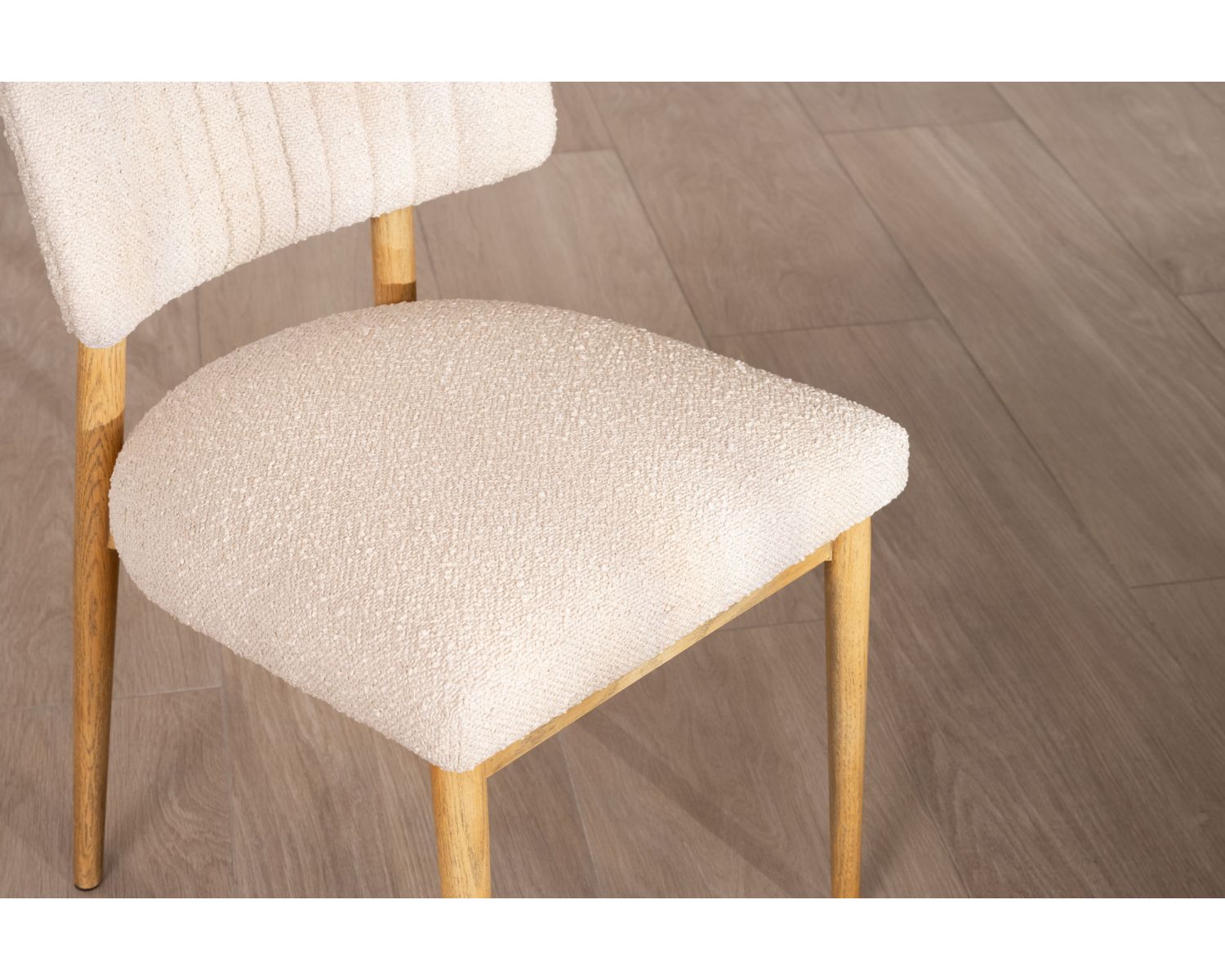 Lot de 2 chaises style scandinave en frêne naturel et tissu beige "Isadora"