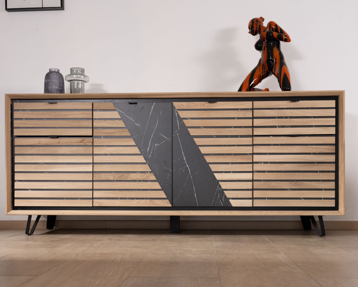 Enfilade 200 cm en chêne blanchi et décor design effet marbre "Storia"