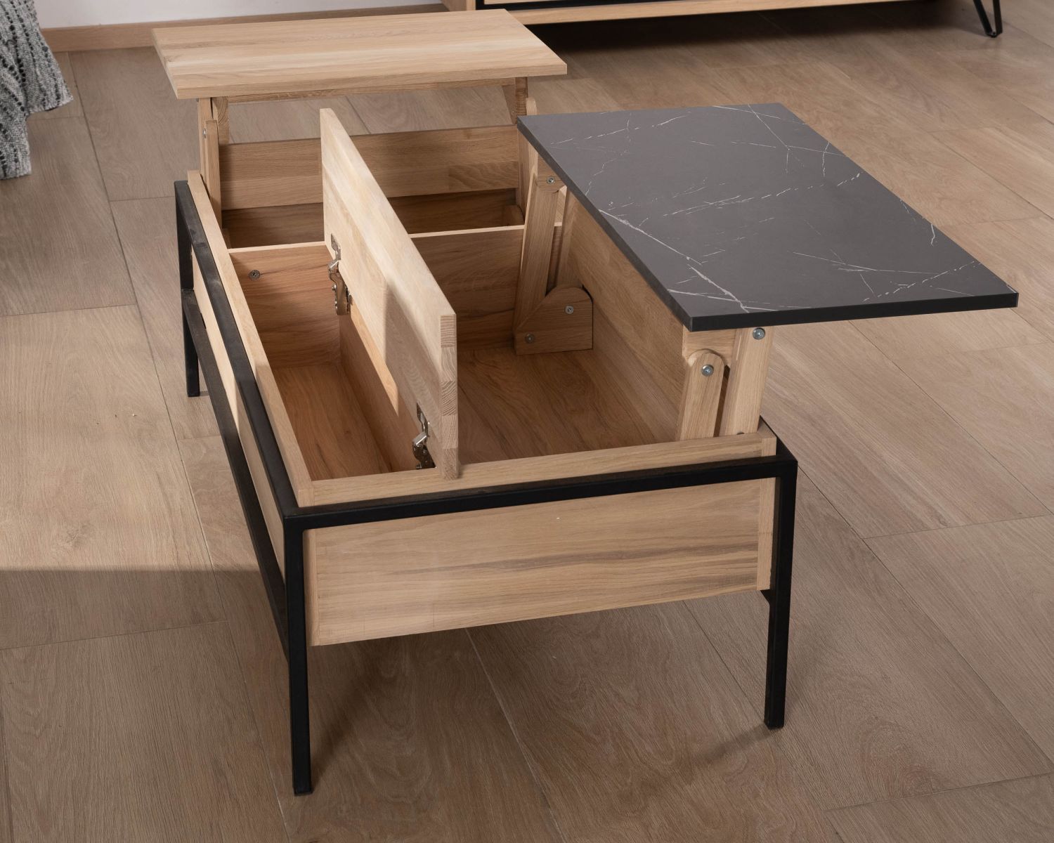 Table basse avec plateau multi-modulaire en chêne blanchi et décor design effet marbre "Storia"