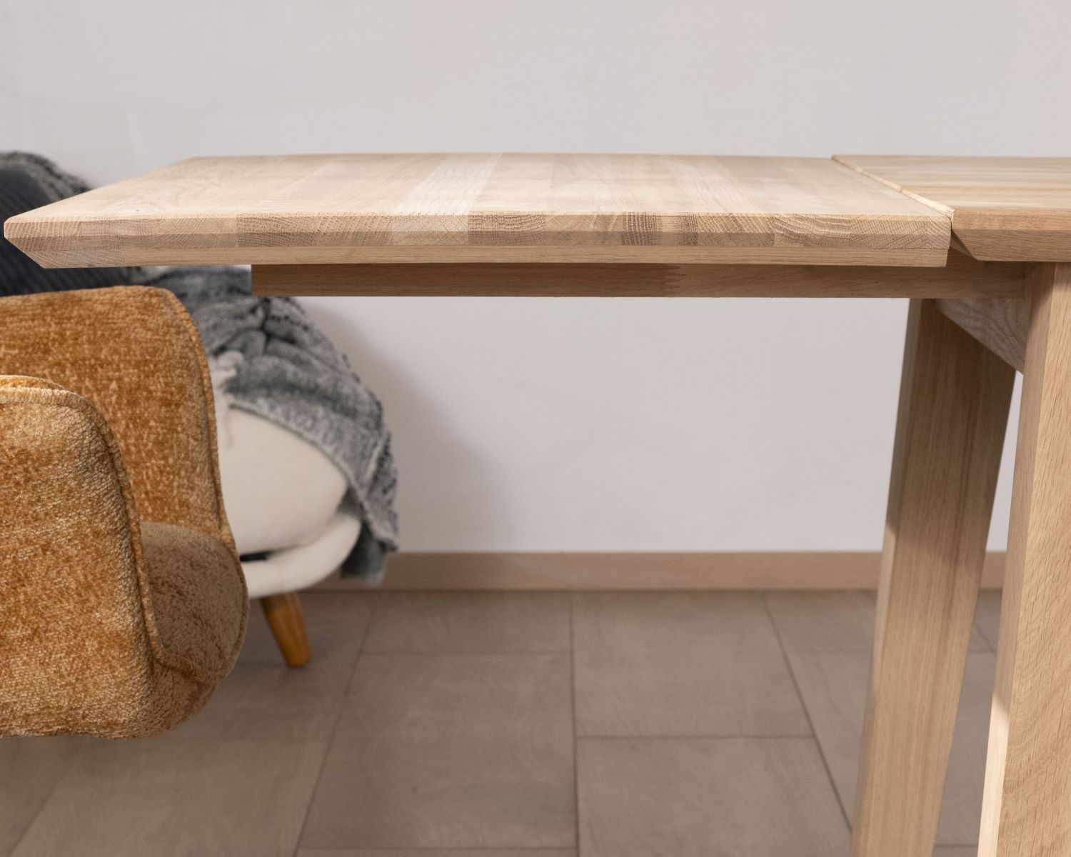 Allonge en chêne blanchi pour table de salle à manger 180 cm "Storia"