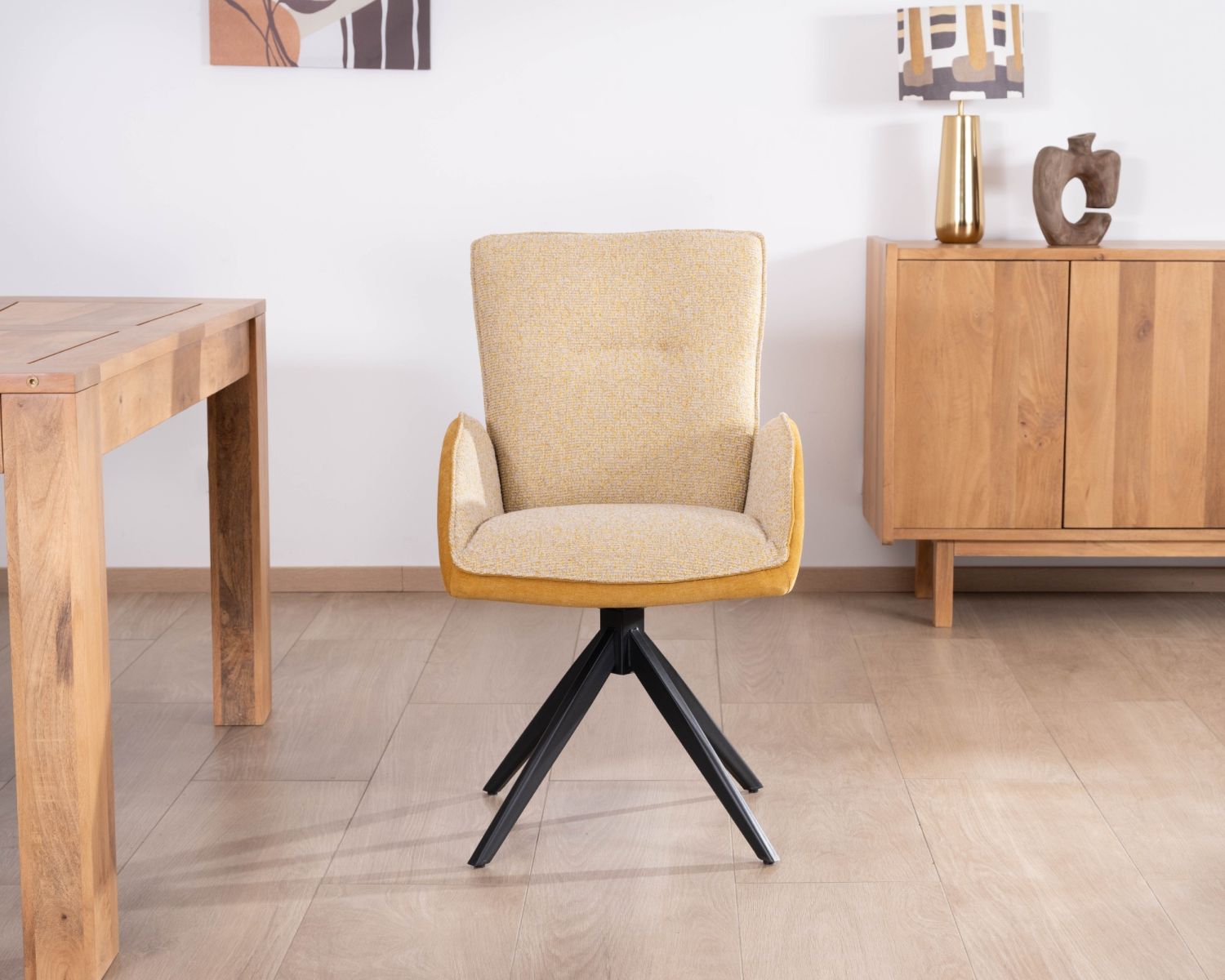 Lot de 2 chaises pivotantes en tissu bi matières jaune "Eddy" avec pieds métal