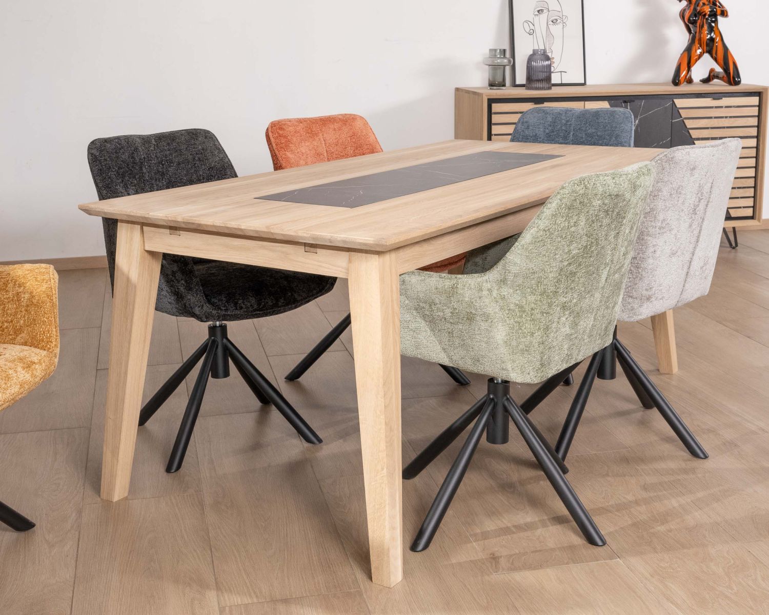 Table de salle à manger 180 cm extensible en chêne blanchi avec décor design effet marbre "Storia"