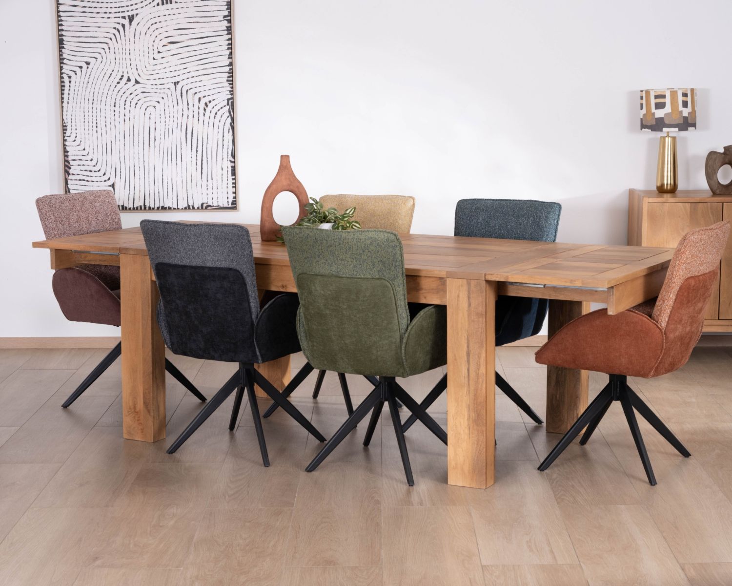 Table de repas extensible en manguier teinte chêne clair "Jappéo" 160 à 250 cm