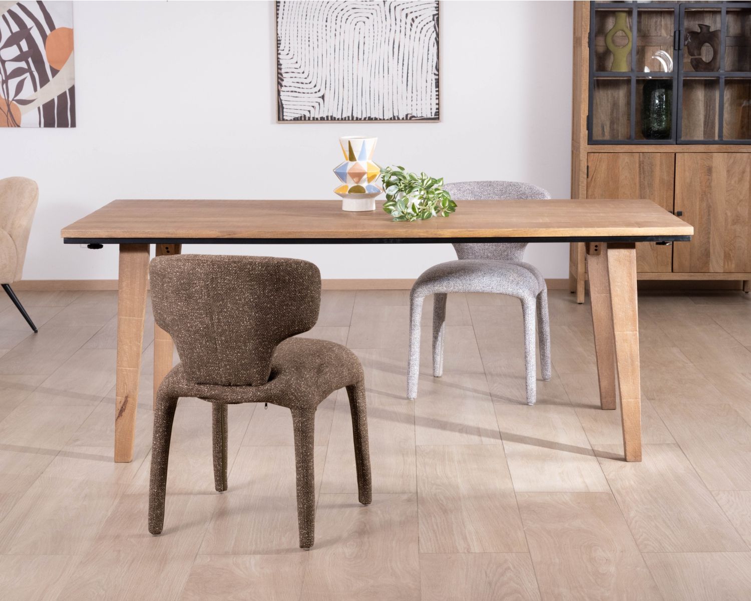 Table de repas extensible 200 à 280 cm en manguier massif "Santo" style épuré