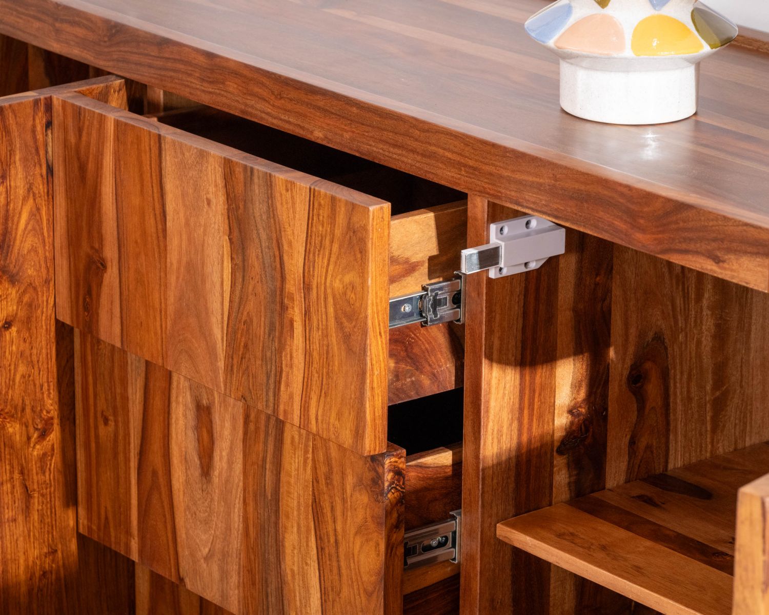 Grand bahut 180 cm en bois de palissandre "Rosewood"