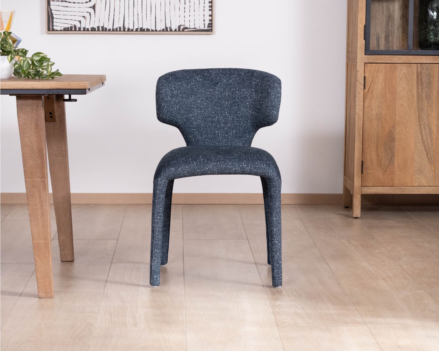 Lot de 2 chaises de repas design sculptural en tissu bleu foncé "Milano"