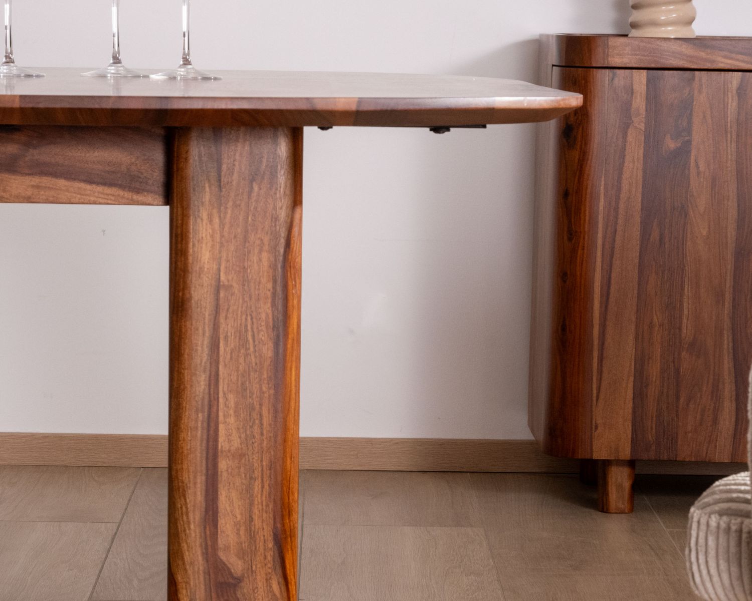 Table de salle à manger carrée en palissandre "Rosewood" 150 cm design rétro