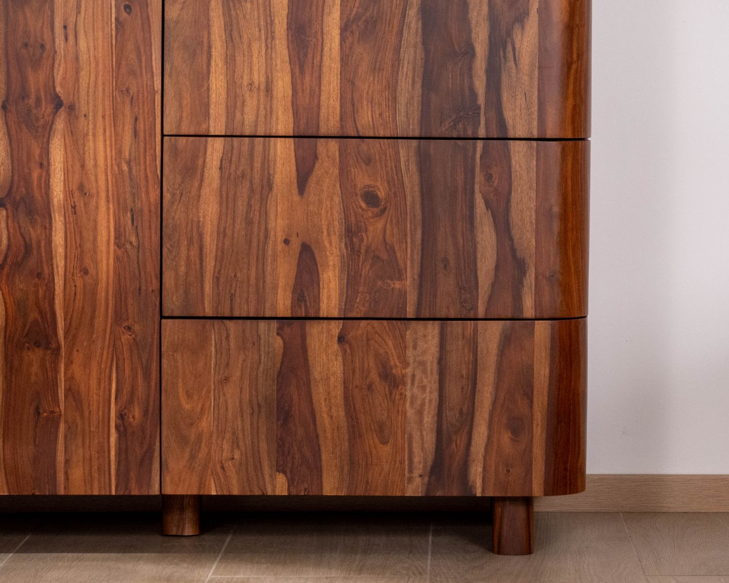 Vaisselier en palissandre 3 portes et tiroirs "Rosewood" 120 cm