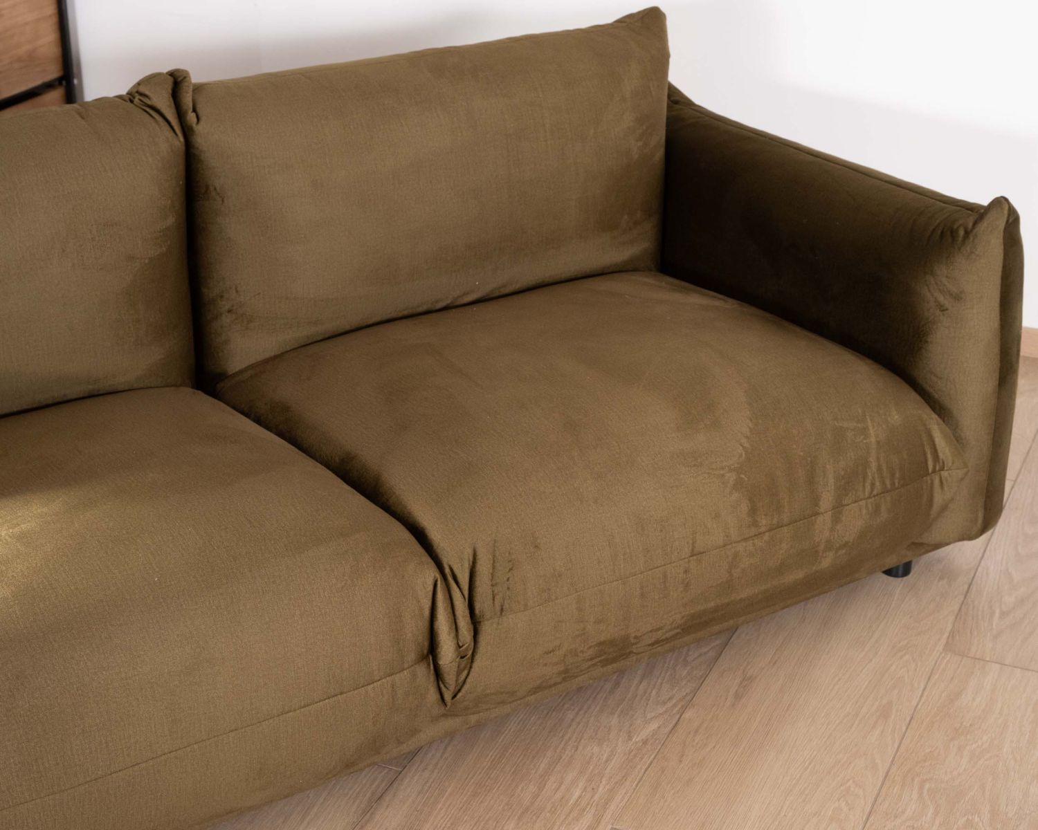 Canapé 3 places en tissu doux vert kaki "Moon"