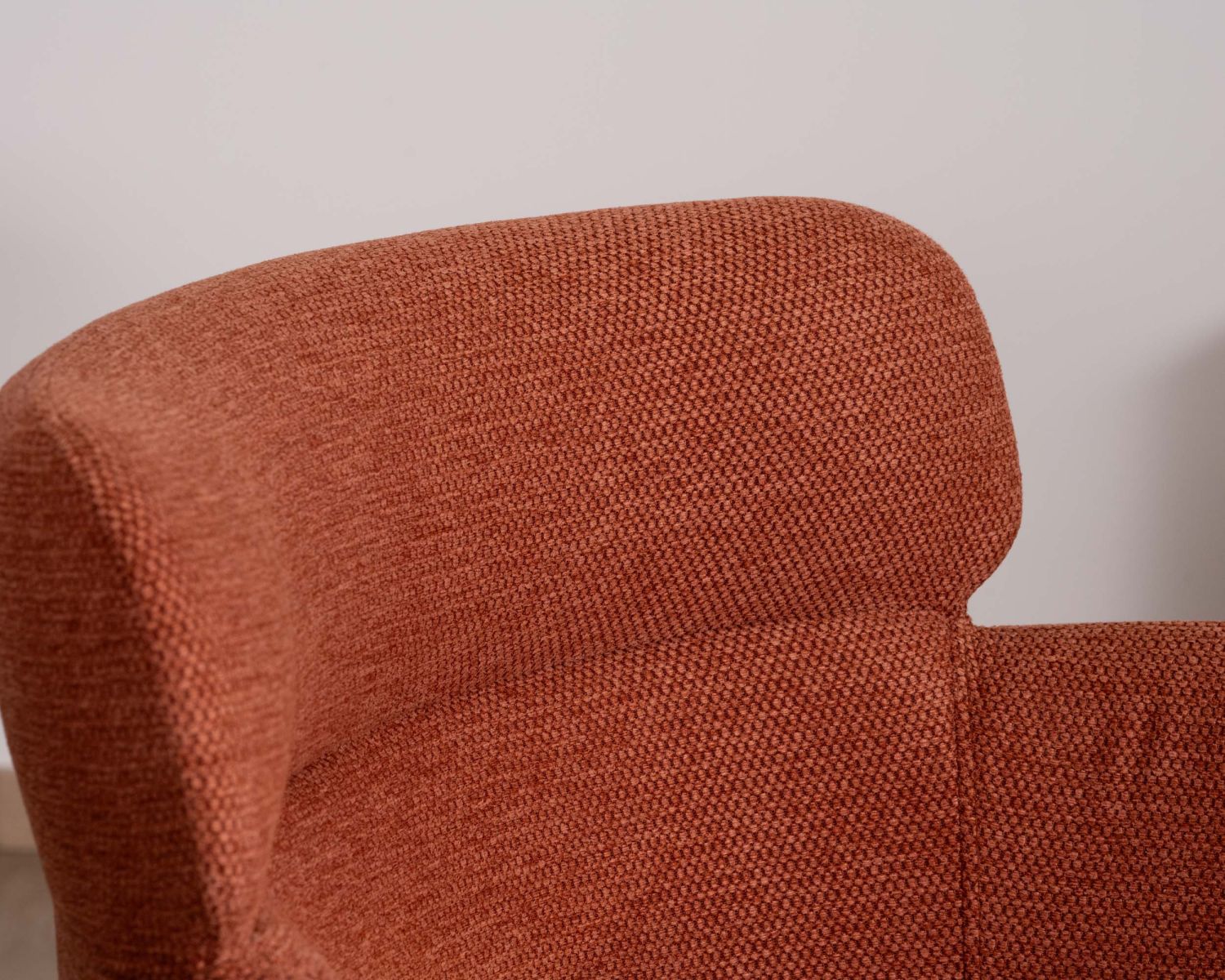 Lot de 2 chaises de repas terracotta et pieds métal style vintage "Riméno"