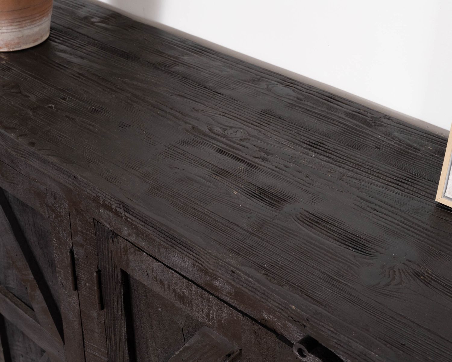 Enfilade 6 portes style ethnique en bois recyclé finition noire "Népalaise" 215 cm