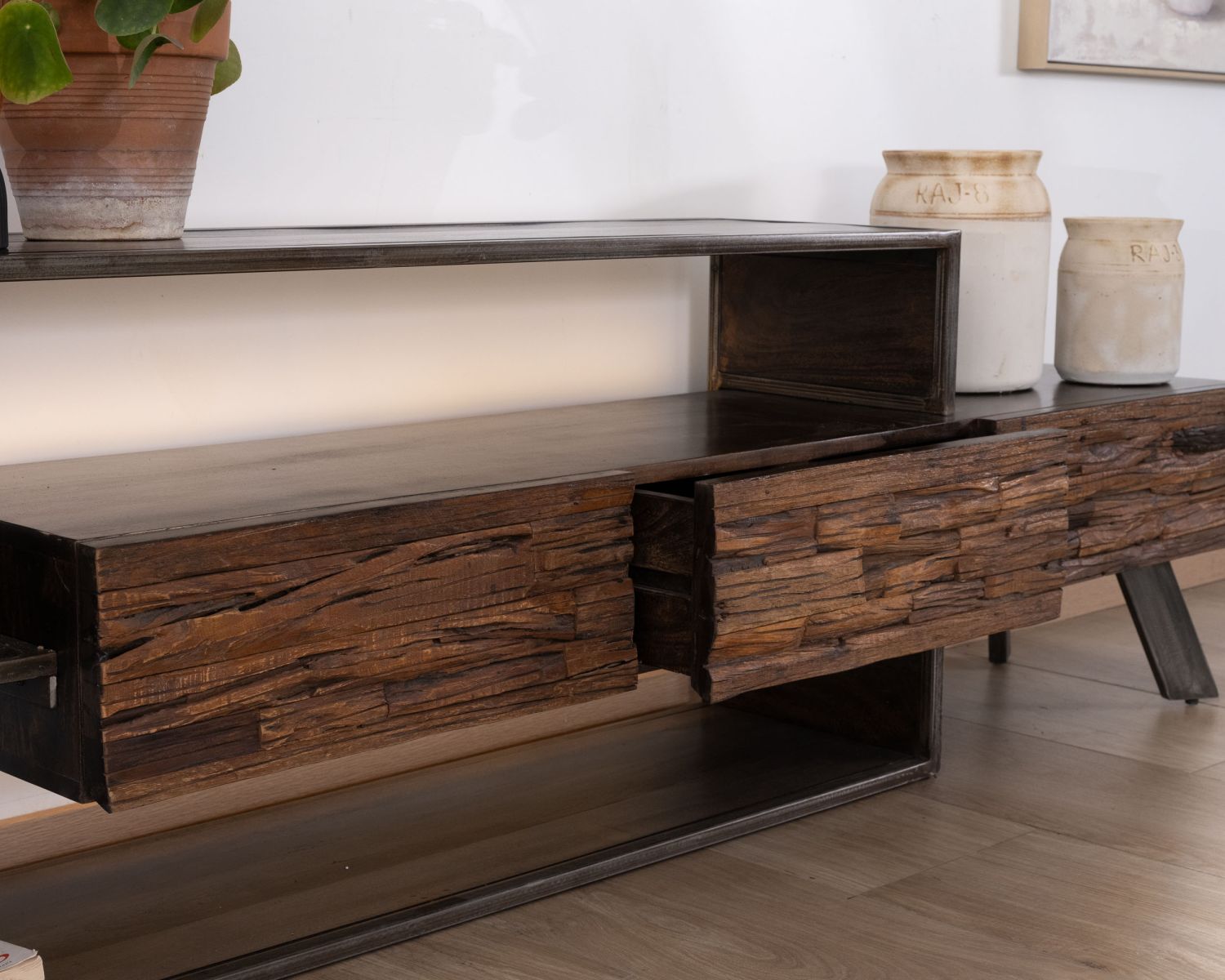 Meuble TV 195 cm original en bois et métal "Crescendo" avec éclairage LEDs