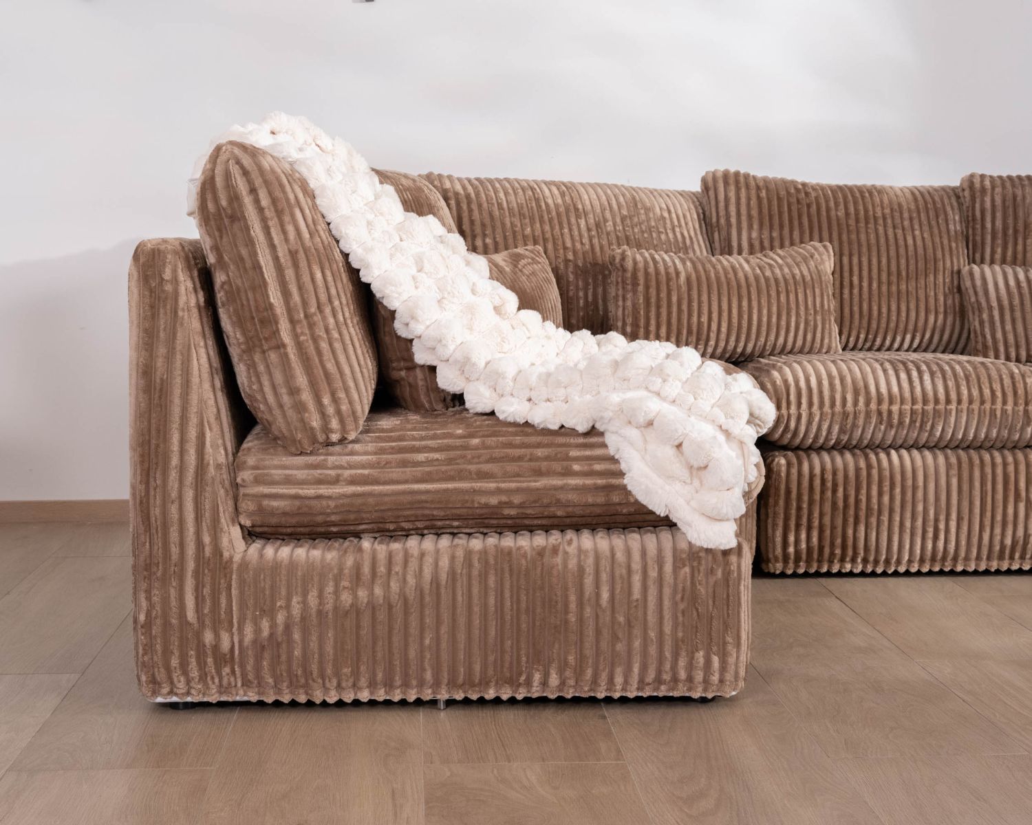 Elément 1 place pour canapé modulaire "Kédusa" en velours larges côtes camel 