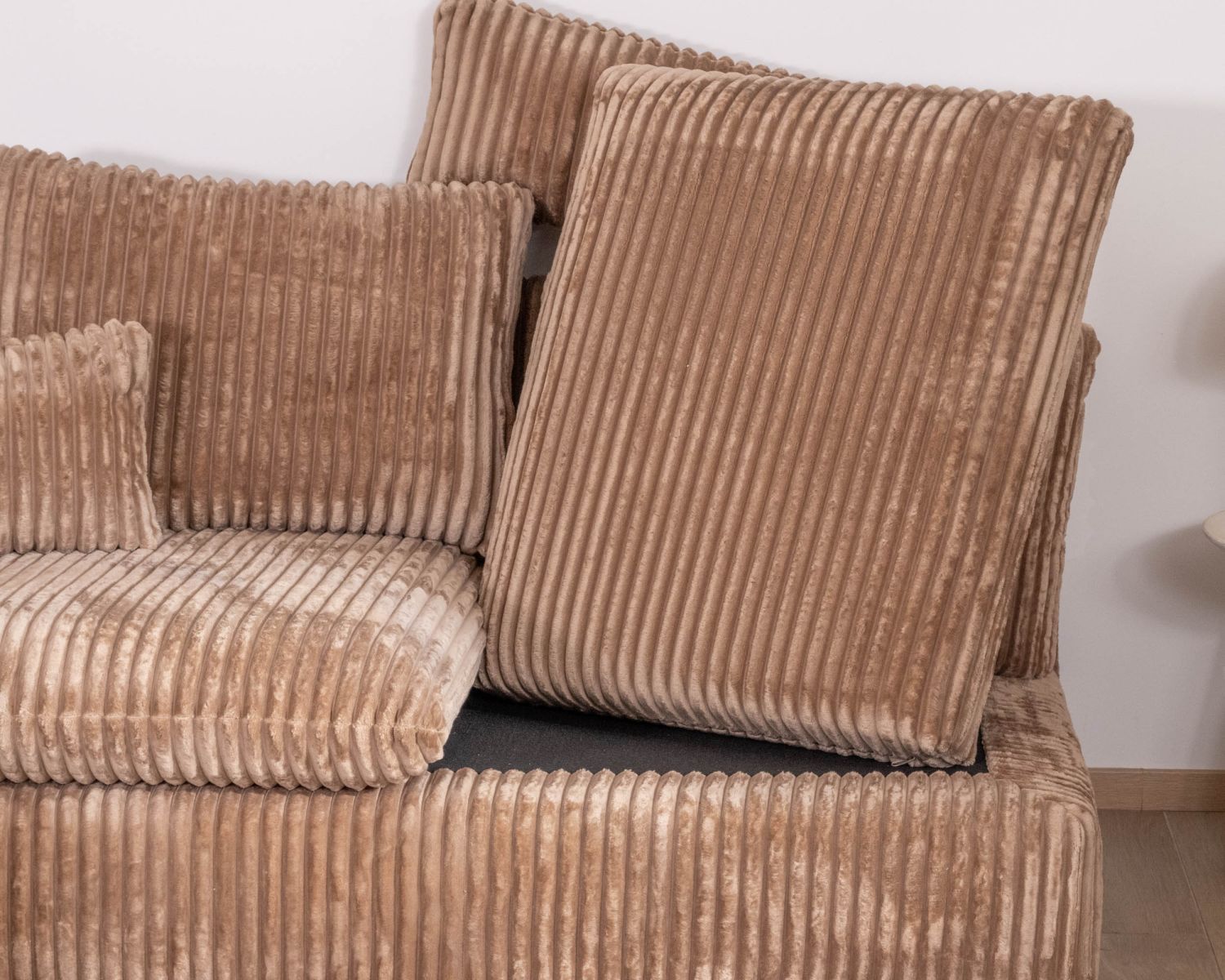 Elément 2 places pour canapé modulaire "Kédusa" en velours larges côtes coloris camel 