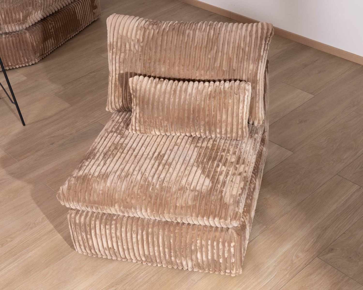 Elément 1 place pour canapé modulaire "Kédusa" en velours larges côtes camel 