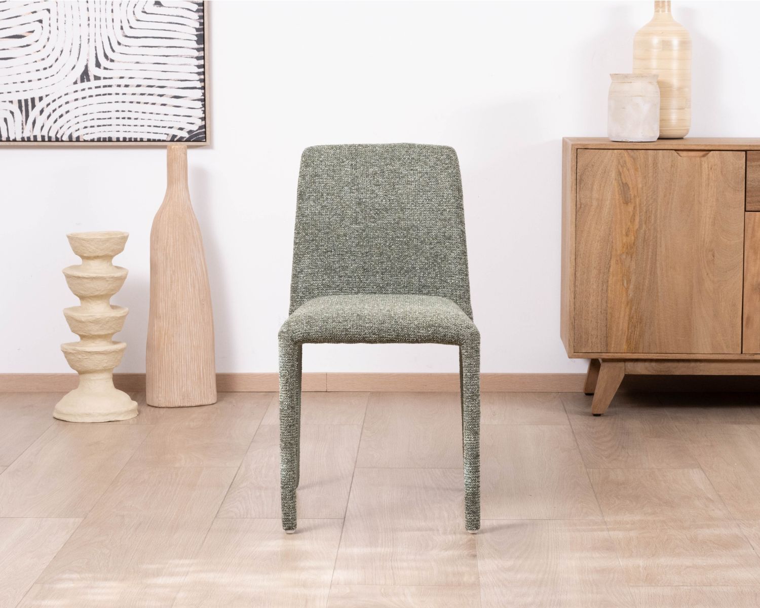 Lot de 4 chaises de repas contemporaines “Otto” revêtement textile intégral en tissu vert sauge chiné