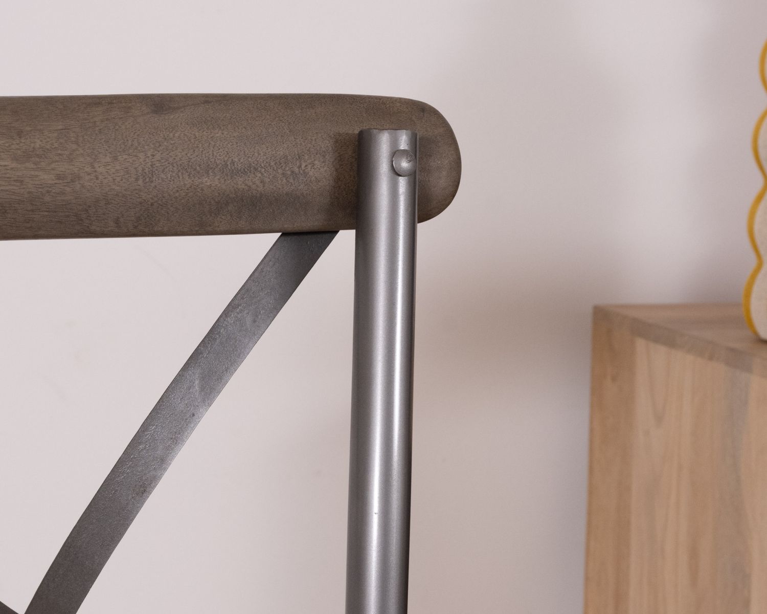 Lot de 2 chaises de bar gris foncé "Snack Indus" métal et bois