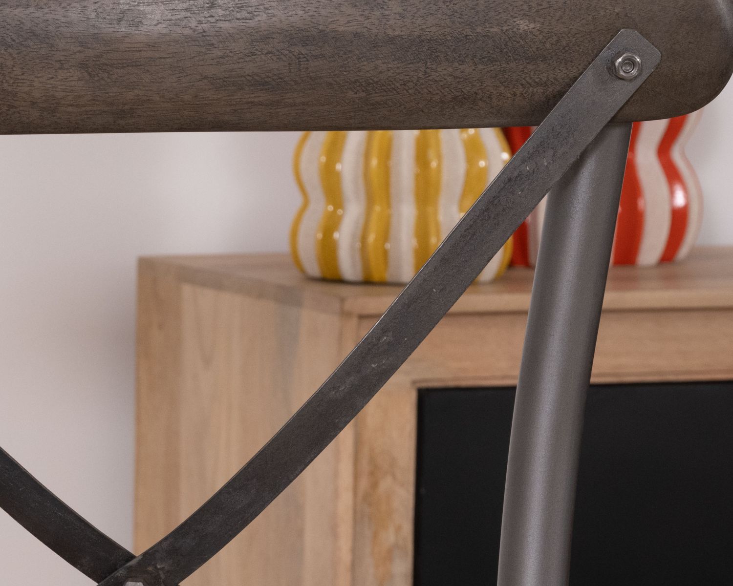 Lot de 2 chaises de bar gris foncé "Snack Indus" métal et bois