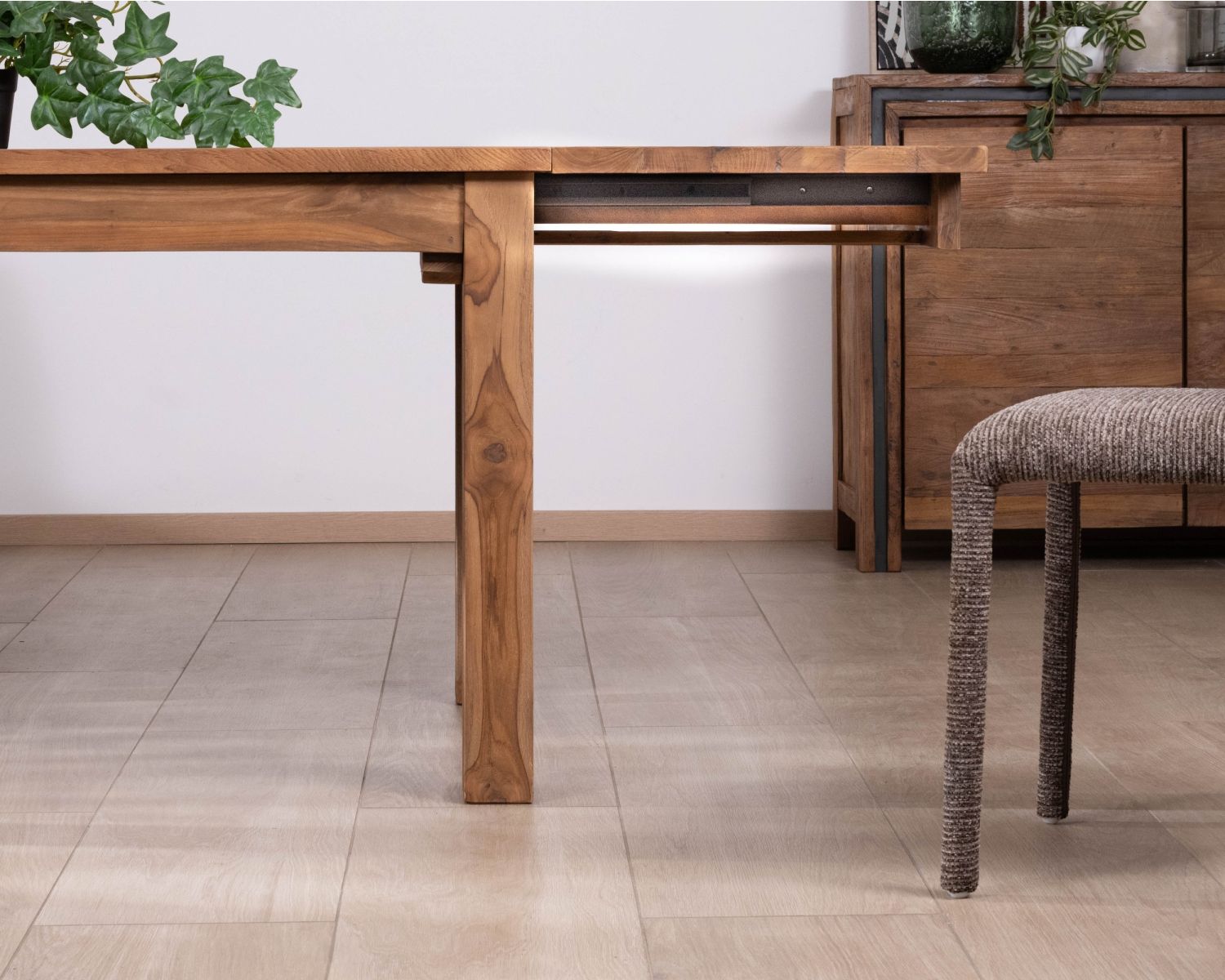 Table à manger extensible 160 à 210 cm en teck recyclé massif "Kayoa" style authentique