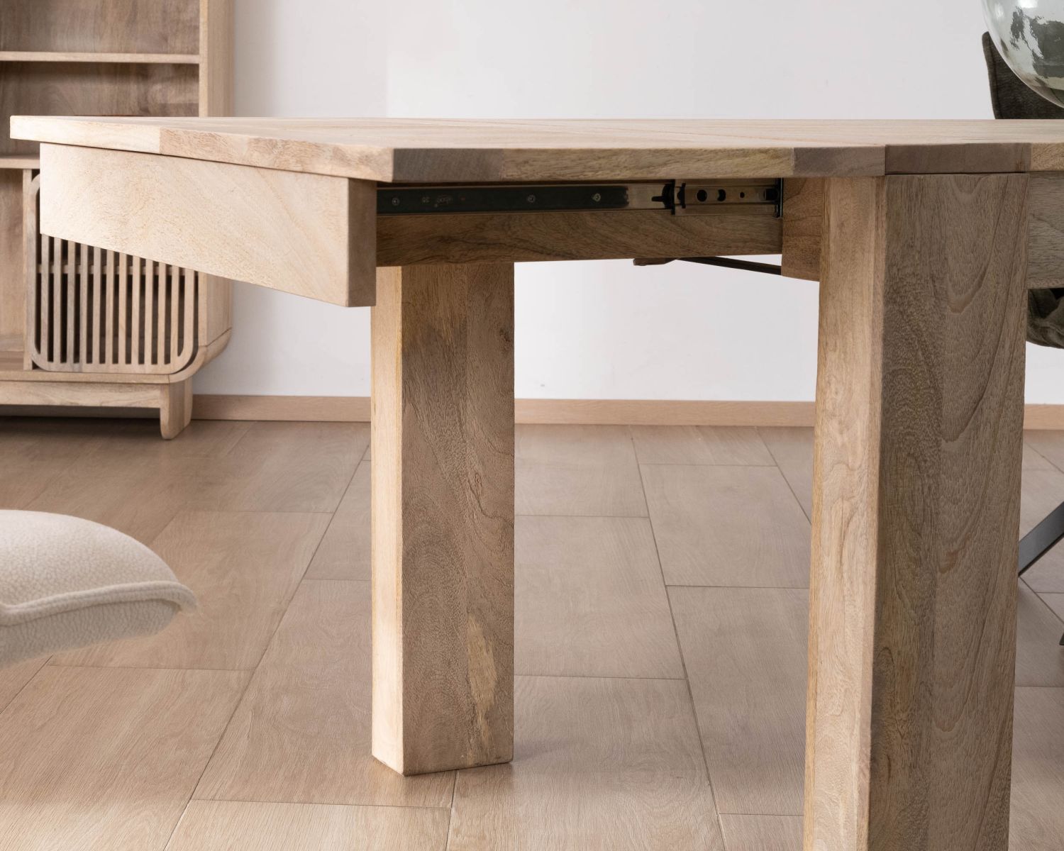 Table de repas extensible 200 à 290 cm en manguier "Jappy"