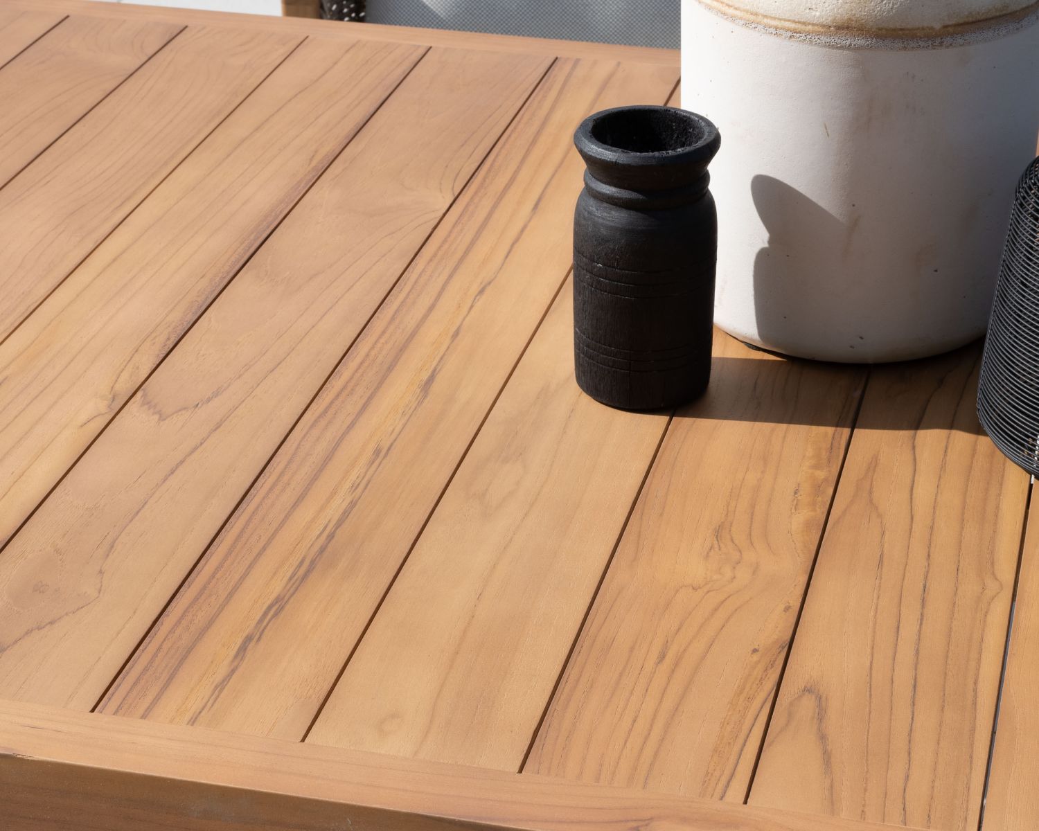 Table de jardin rectangulaire 240cm en teck naturel "Venise"