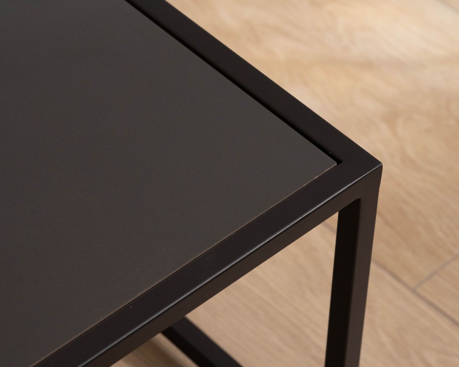 Table basse carrée spécial extérieur avec plateau céramique "Sunset Bay"