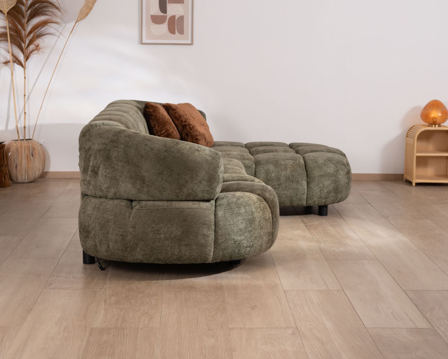 Canapé avec réglage électrique et méridienne "Syltan" tissu ultra doux vert foncé