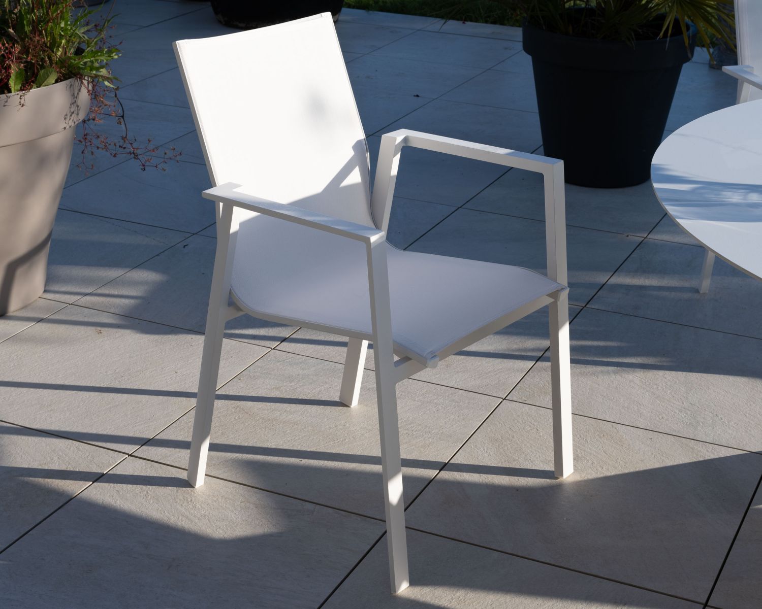 Chaise de jardin blanche design en aluminium et textilène "Campobello"