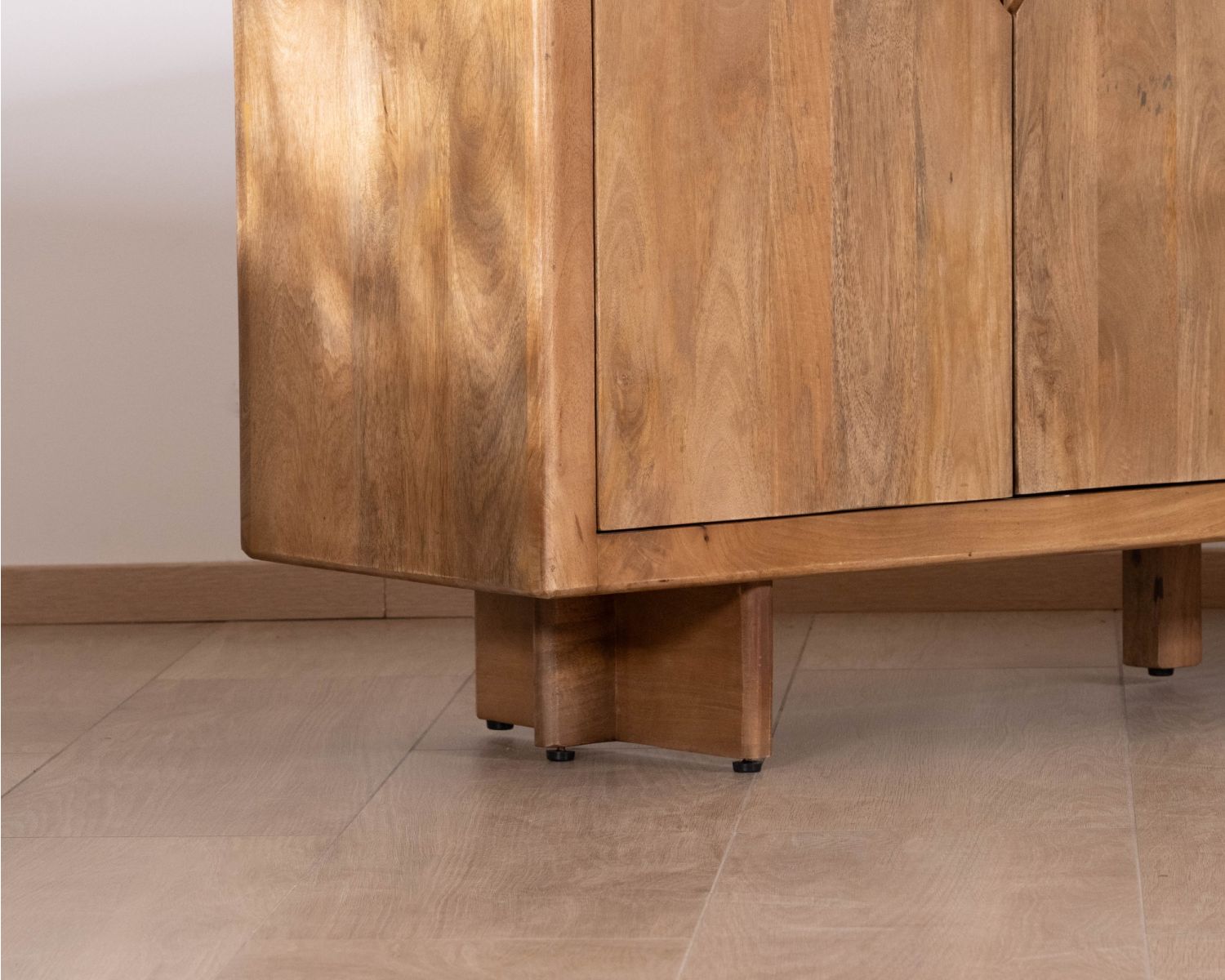 Enfilade vintage 4 portes en manguier naturel "Odely" 180 cm style rétro chic