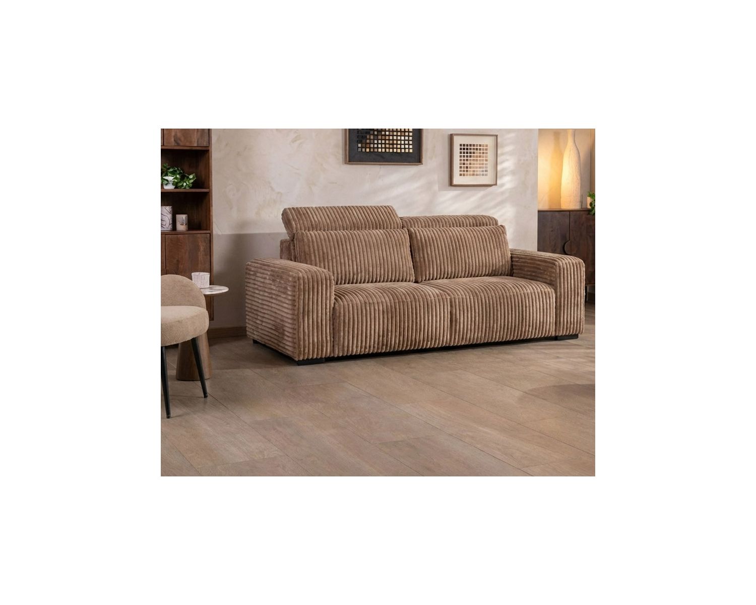 Canapé 3 places en velours larges côtes camel “Utsun” avec têtières relevables