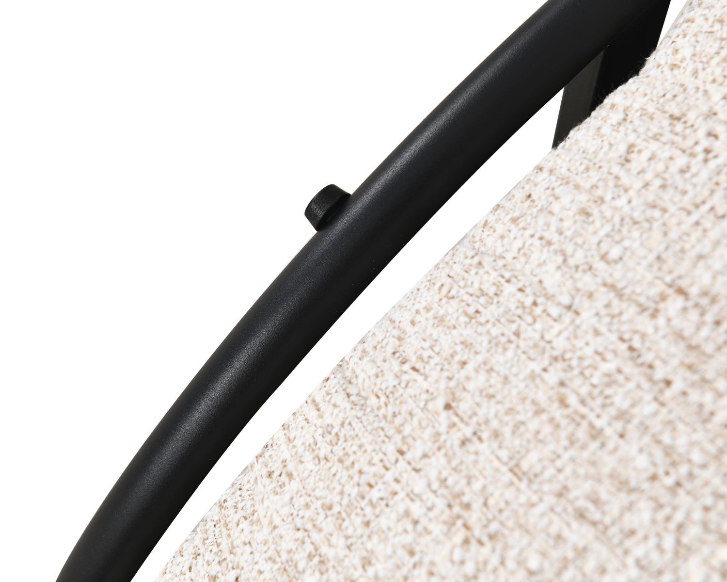 Chauffeuse effet boule avec surpiqures en tissu bouclette beige tramé "Sweet Culture" esprit cocoon 