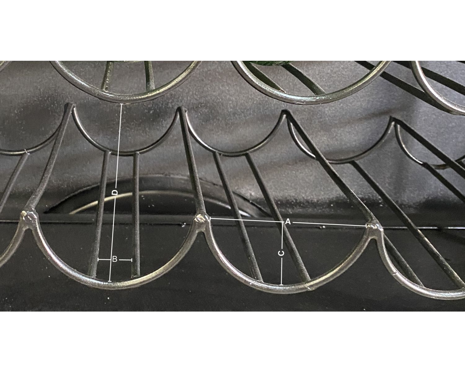 Comptoir de bar pompe à essence rouge et or avec plateau en manguier "Crazy"