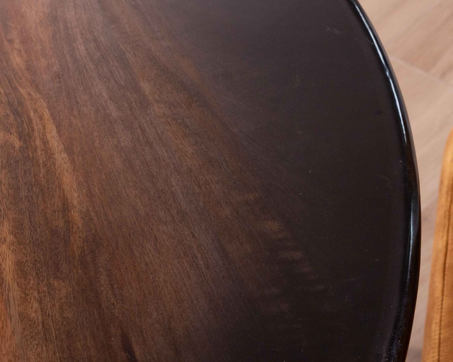 Table de repas ronde bicolore aspect laqué en bois "Pop Vintage" 120cm