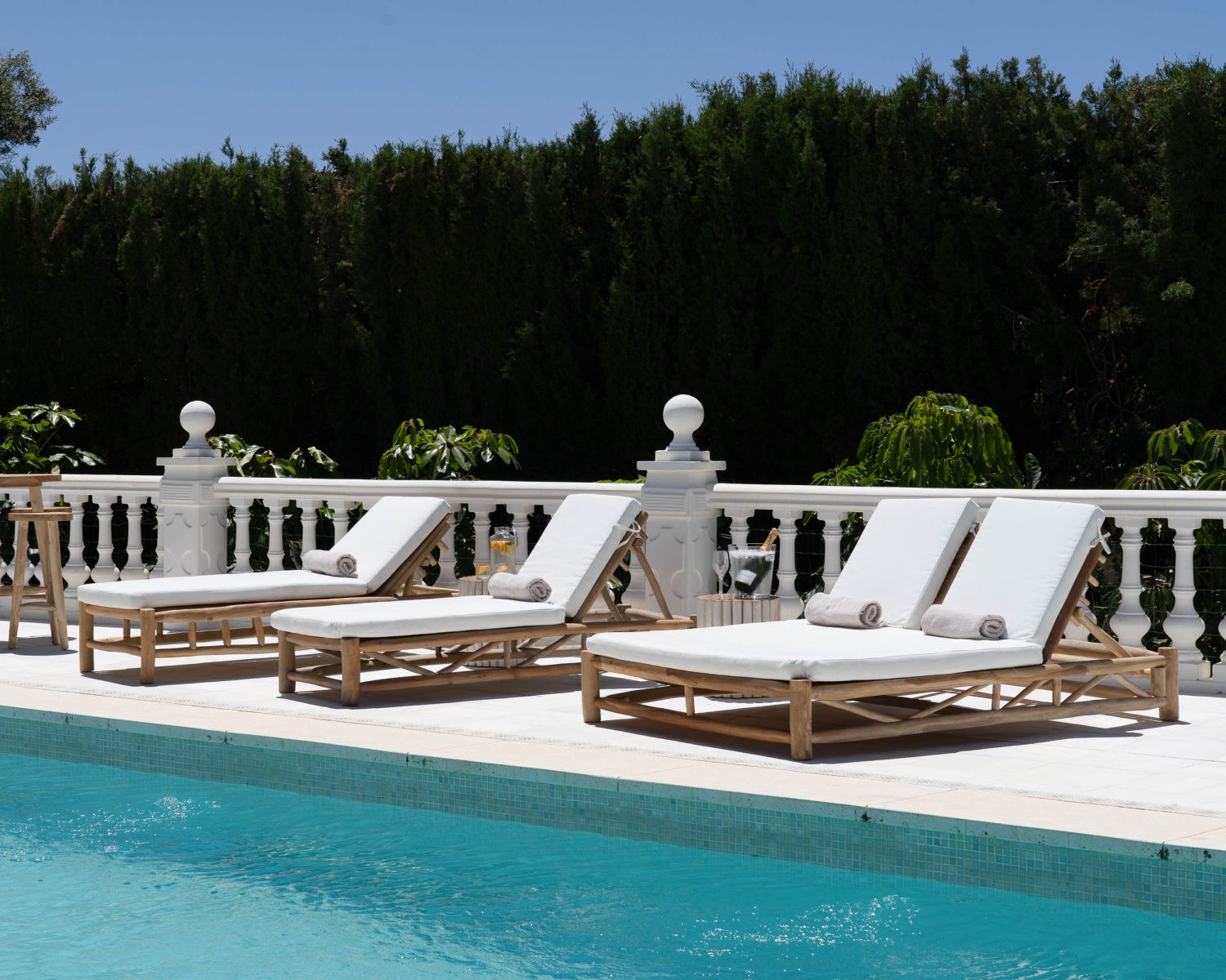 Bain de soleil design exotique 2 places "Sumatra" structure branches de teck