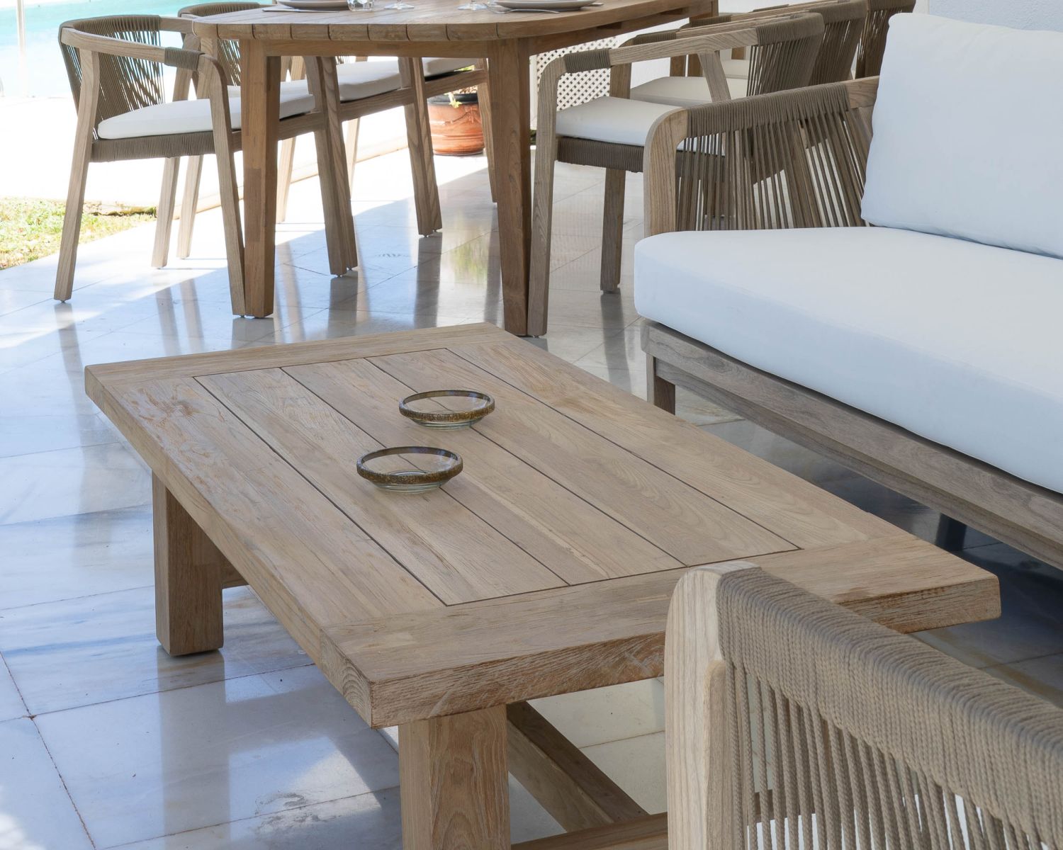 Table basse spécial extérieur en teck recyclé "Eole"