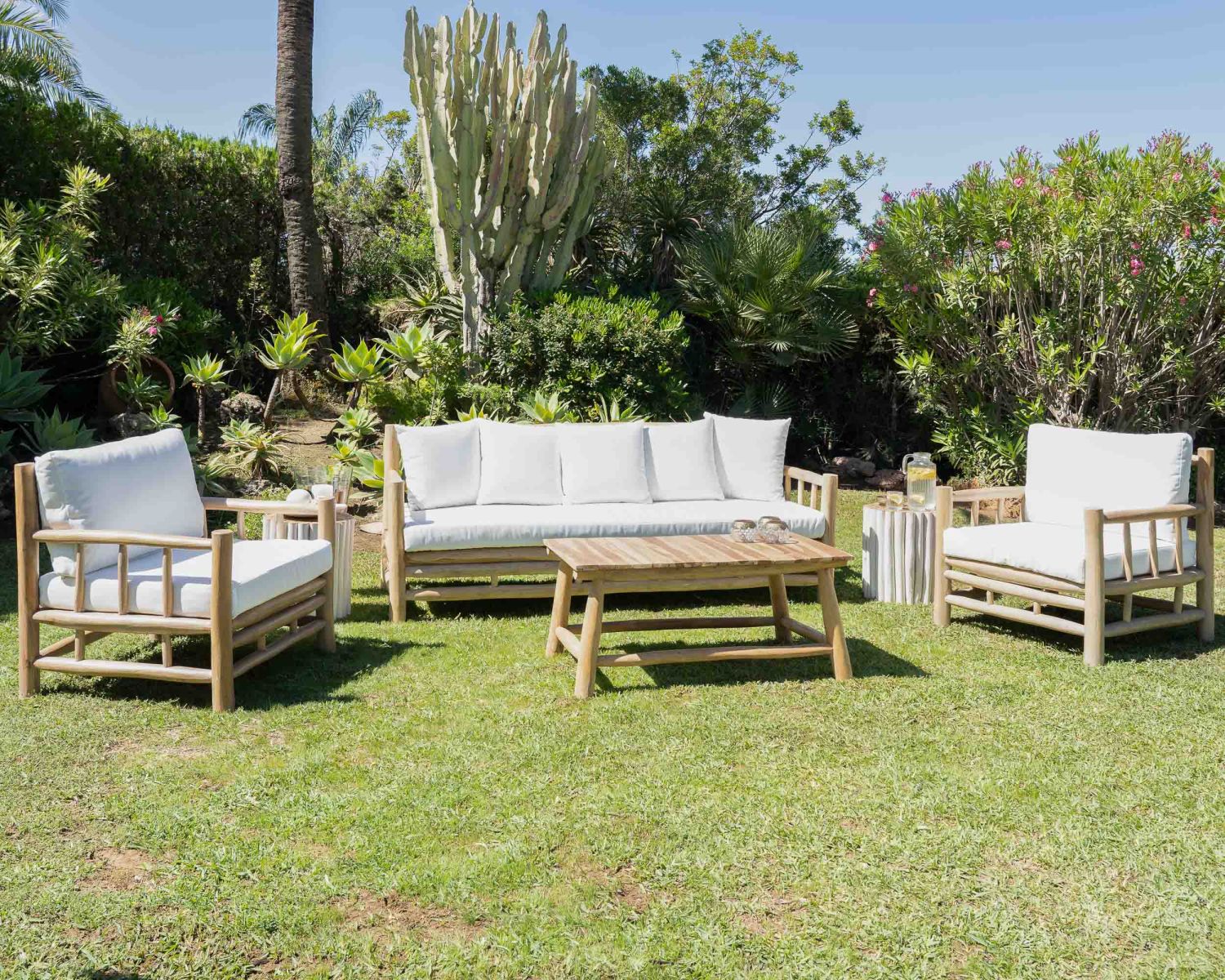 Salon de jardin style ethnique recup' "Sumatra" en branches de teck