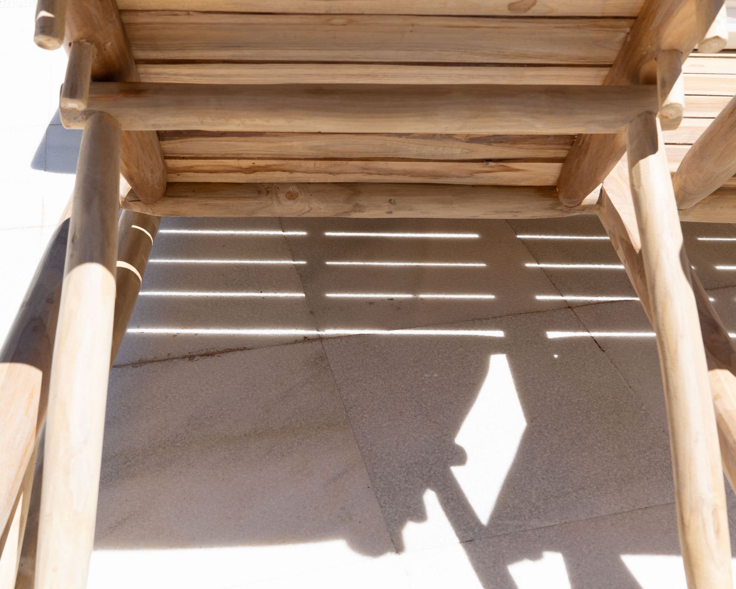 Bain de soleil 1 place design exotique en branches de teck "Sumatra"