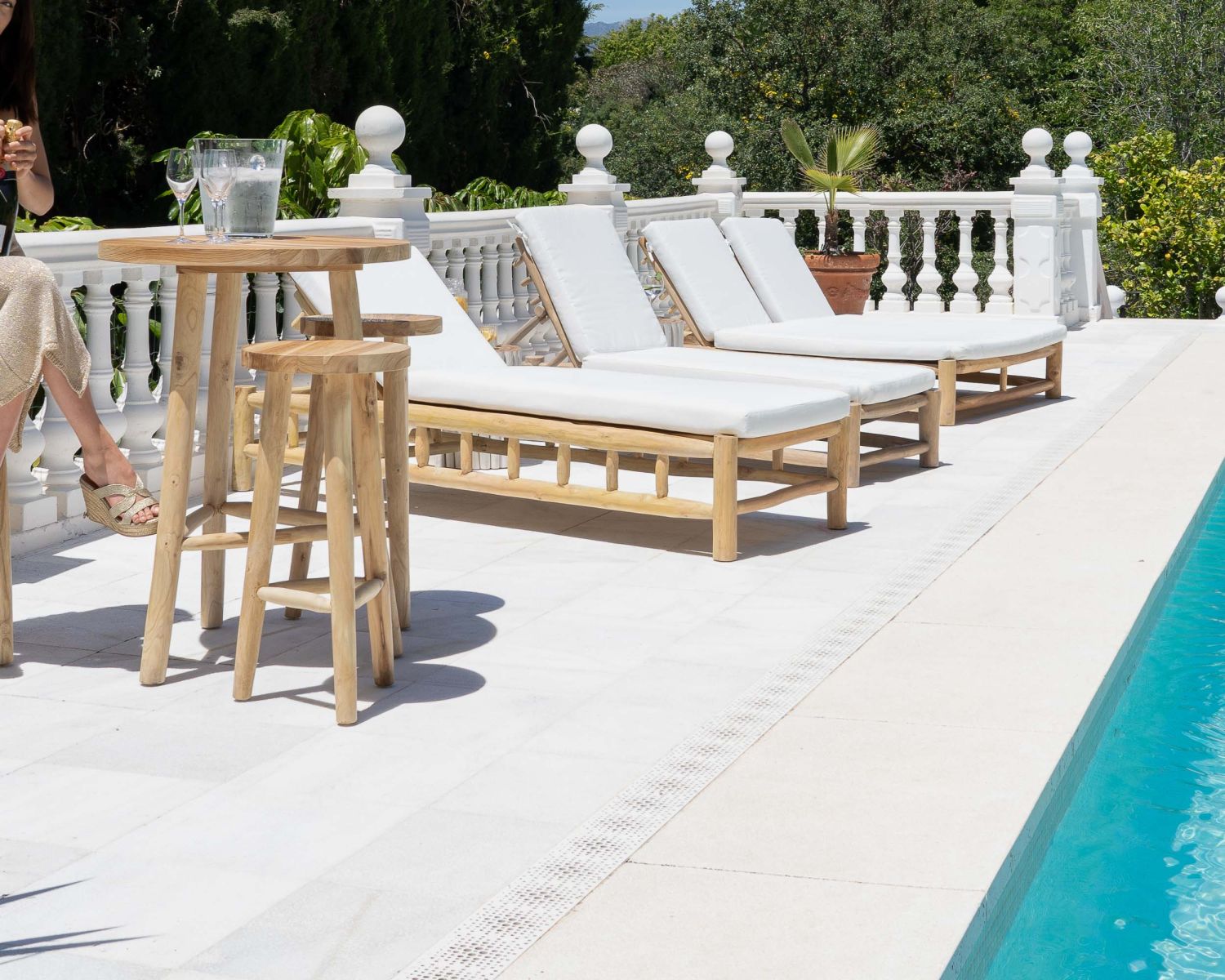 Tabouret de bar 75 cm esprit ethnique en branches de teck "Sumatra"