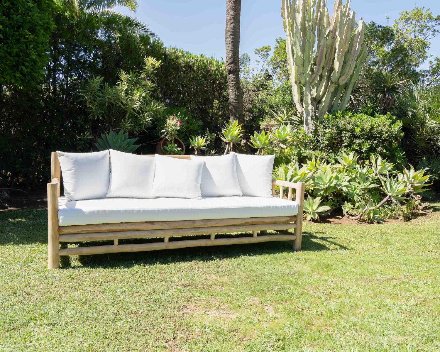 Salon de jardin style ethnique recup' "Sumatra" en branches de teck