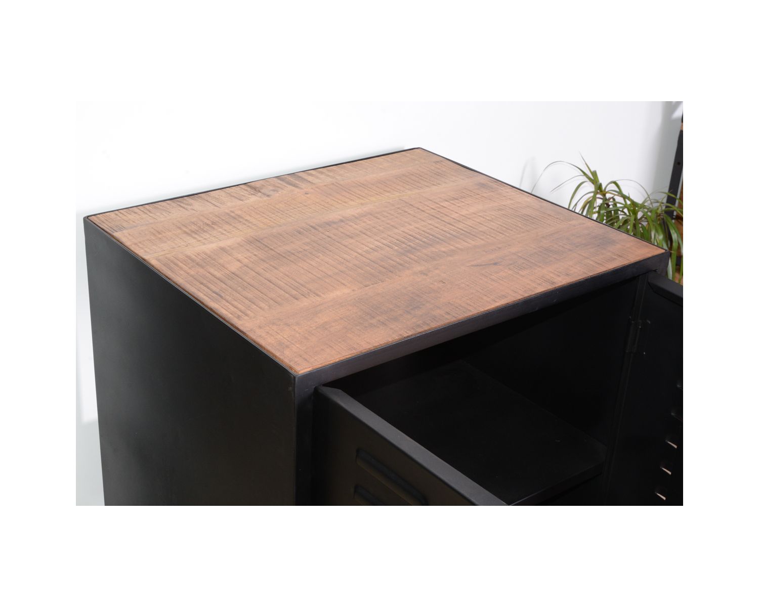 Meuble vasque de salle de bain industriel métal noir 