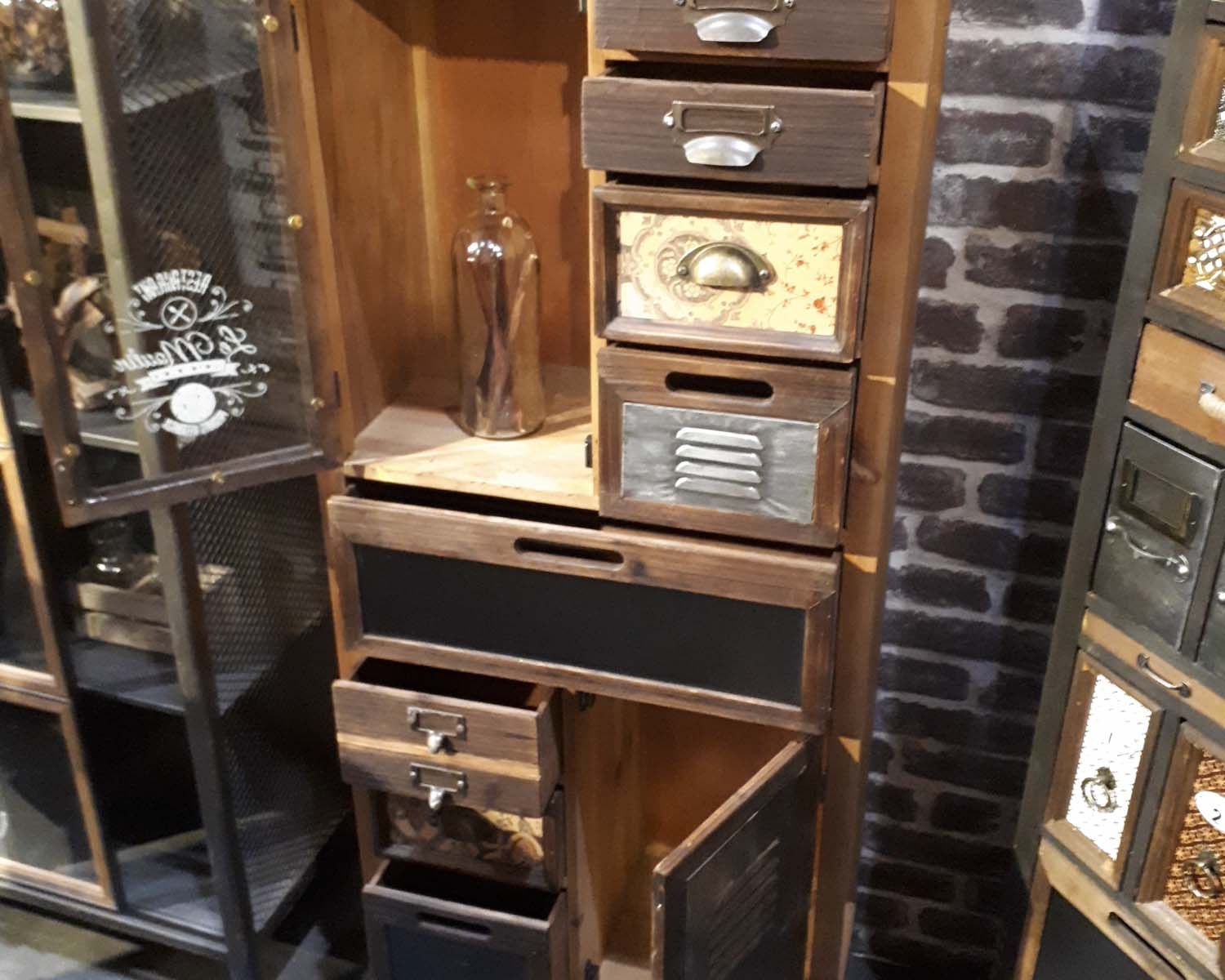 Armoirette industrielle 2 portes huit tiroirs "Mélimélo Indus"