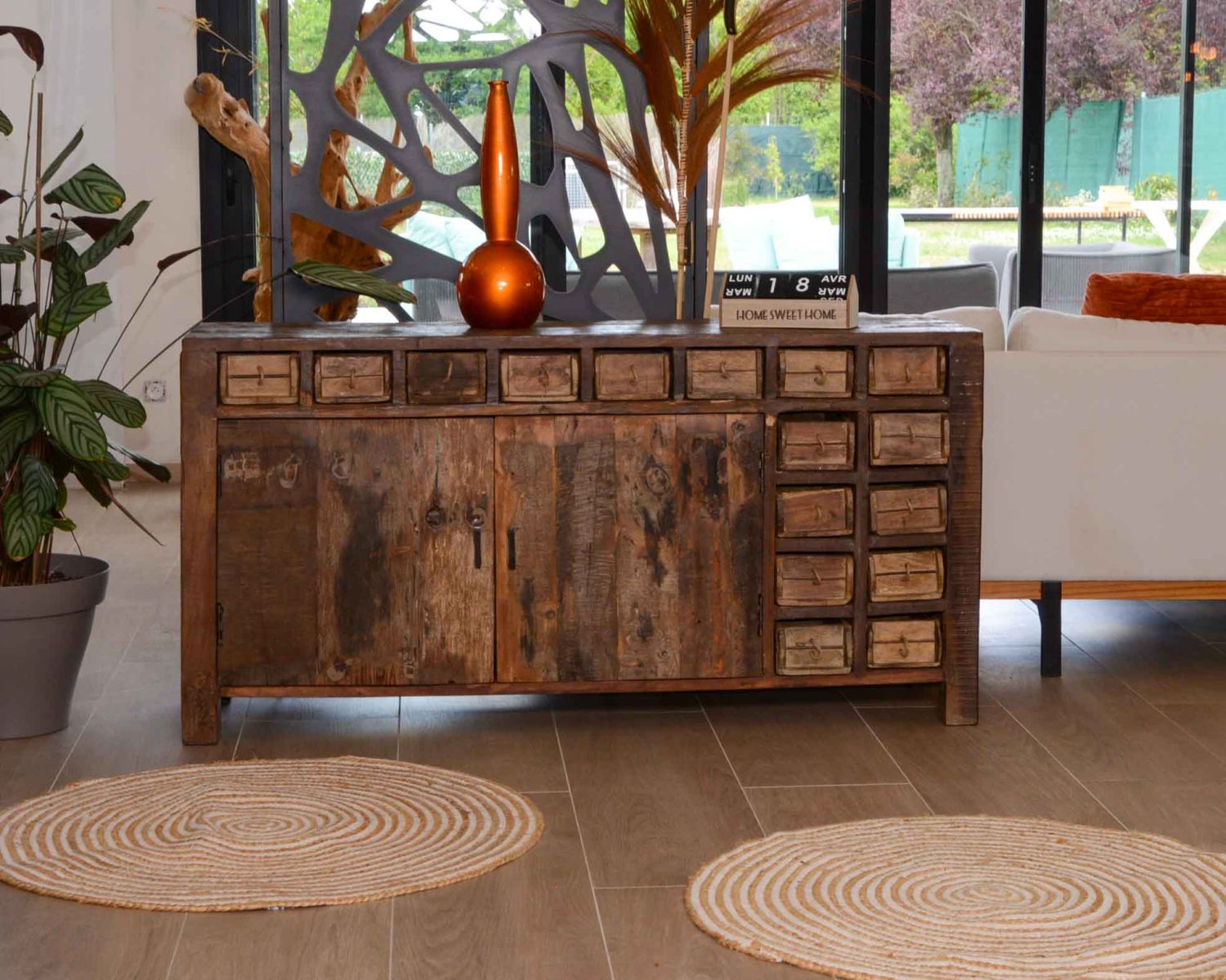 Buffet bas ethnique en bois exotique brut recyclé 150cm "Népalaise"