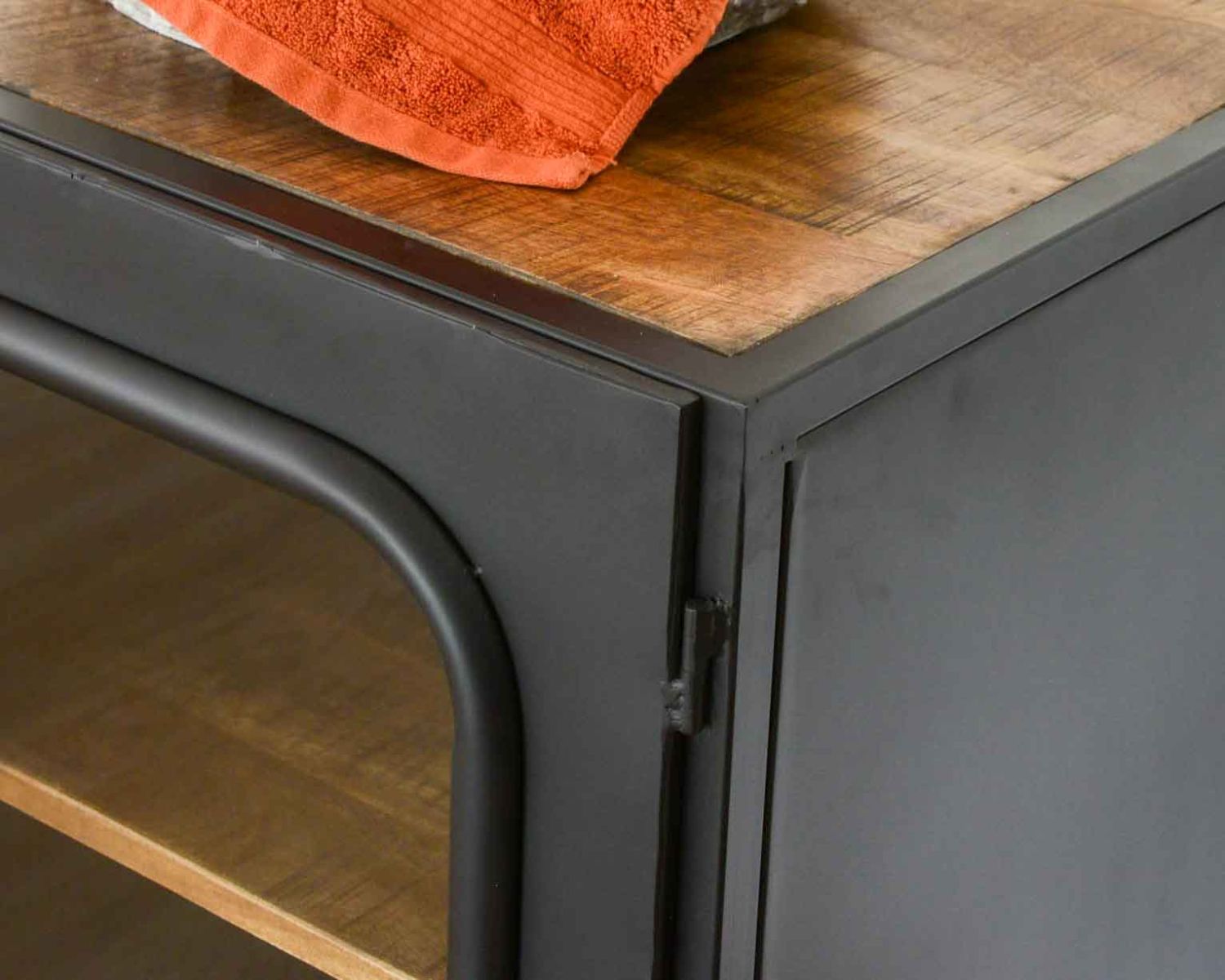 Meuble salle de bain métal noir bois massif et verre "Atelier Kraft"