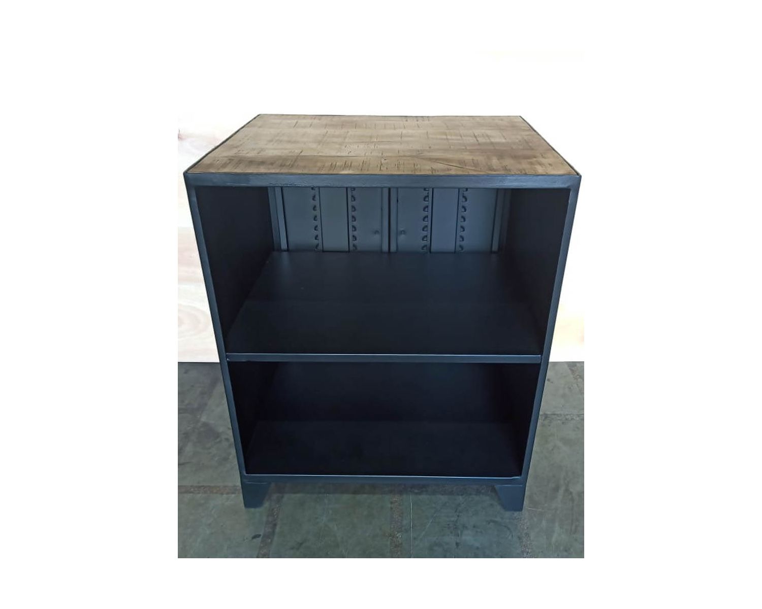 Meuble vasque de salle de bain industriel métal noir 