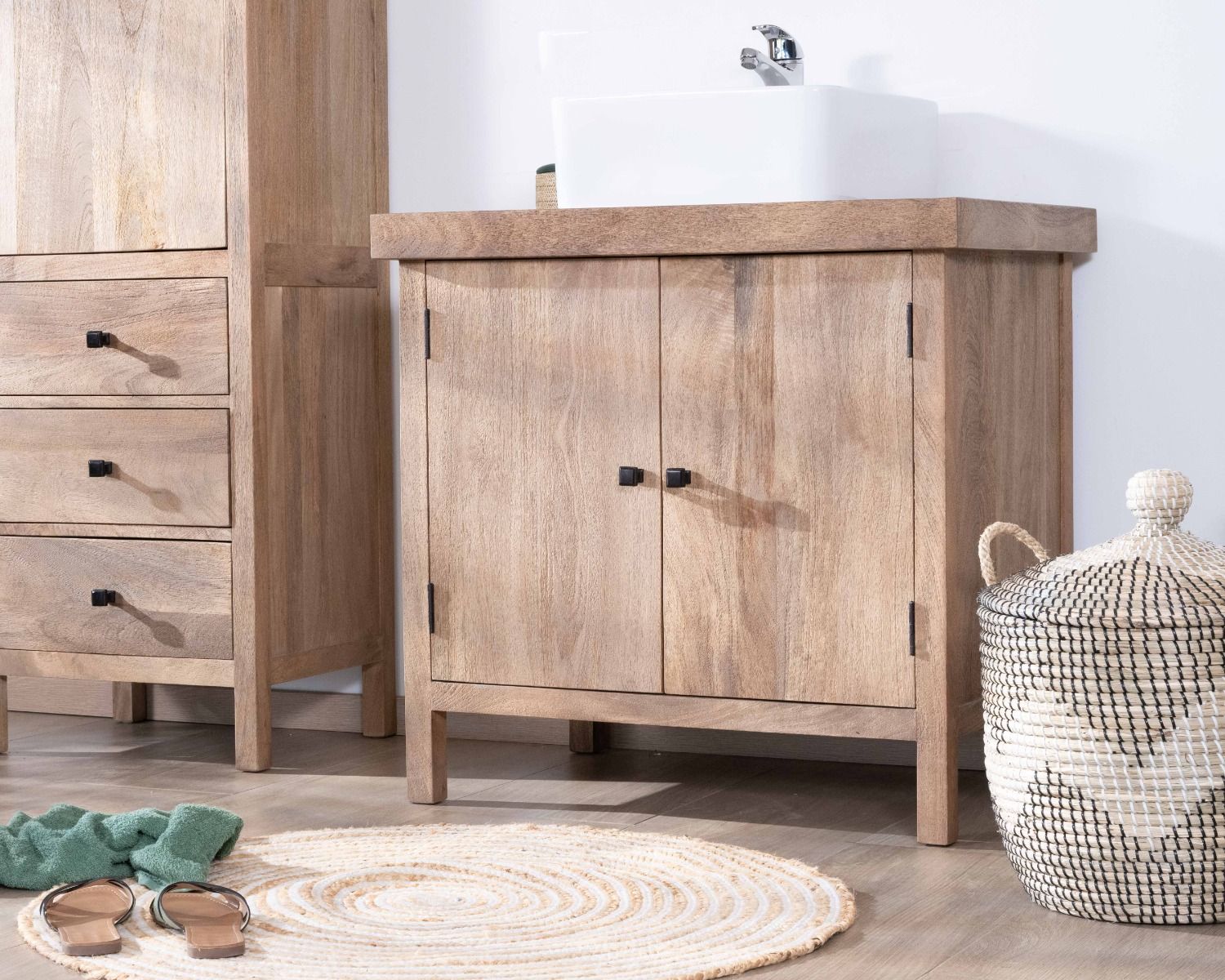 Meuble sous vasque simple en manguier massif 80cm 2 portes "Maestro"